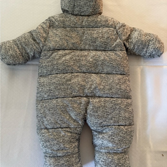 Baby Gap ColdControl Ultra Max Primaloft Fleece lined, baby snowsuit Size 0-6 mo - Picture 13 of 15
